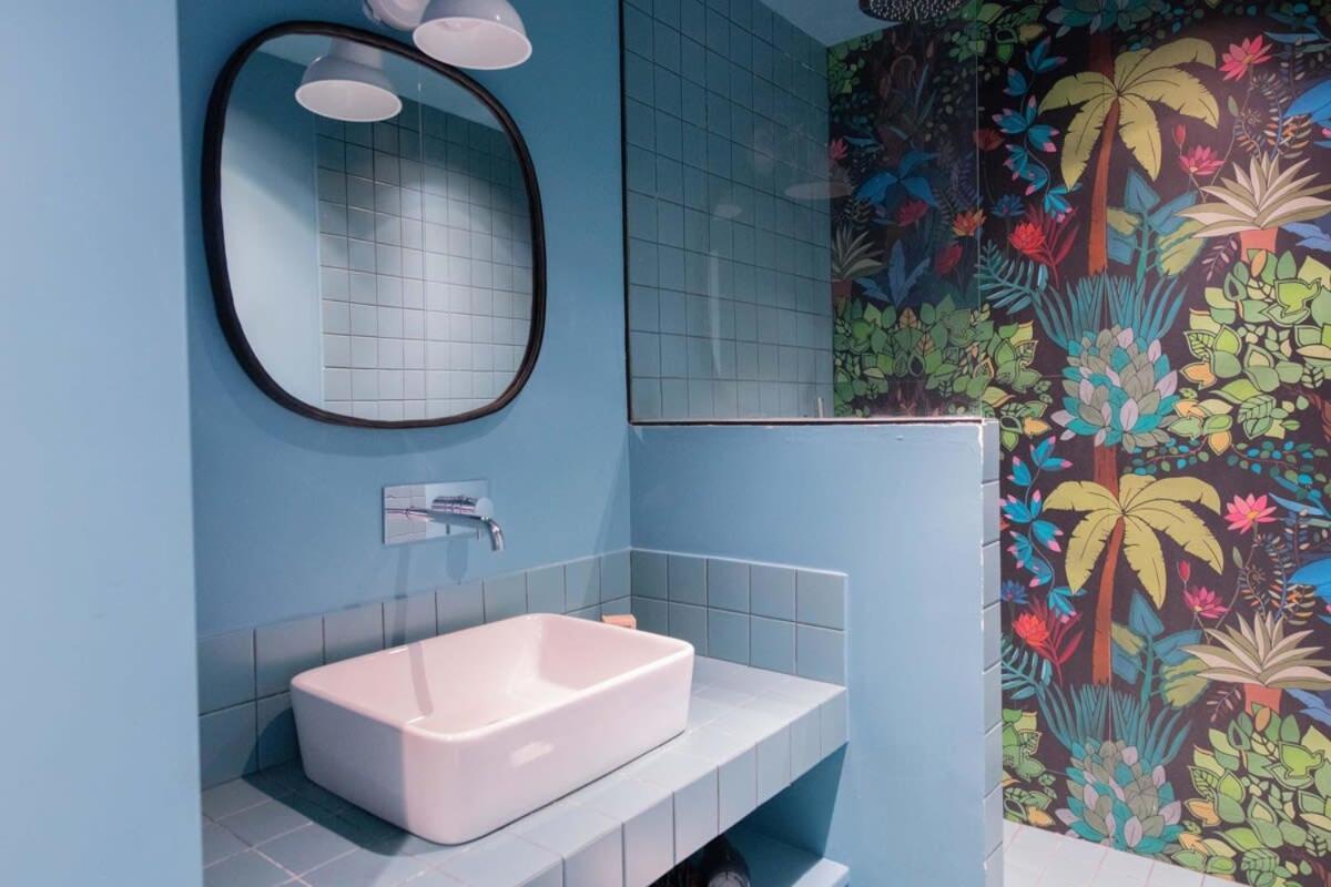 Recently Renovated 3bd Next To Invalides *