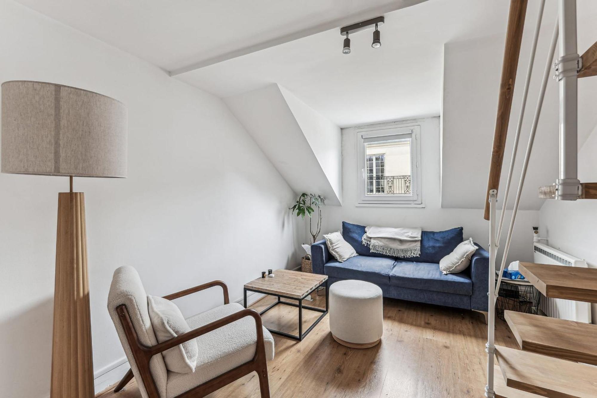 Magnifique Appart Duplex Metro 2pers Appartamento *