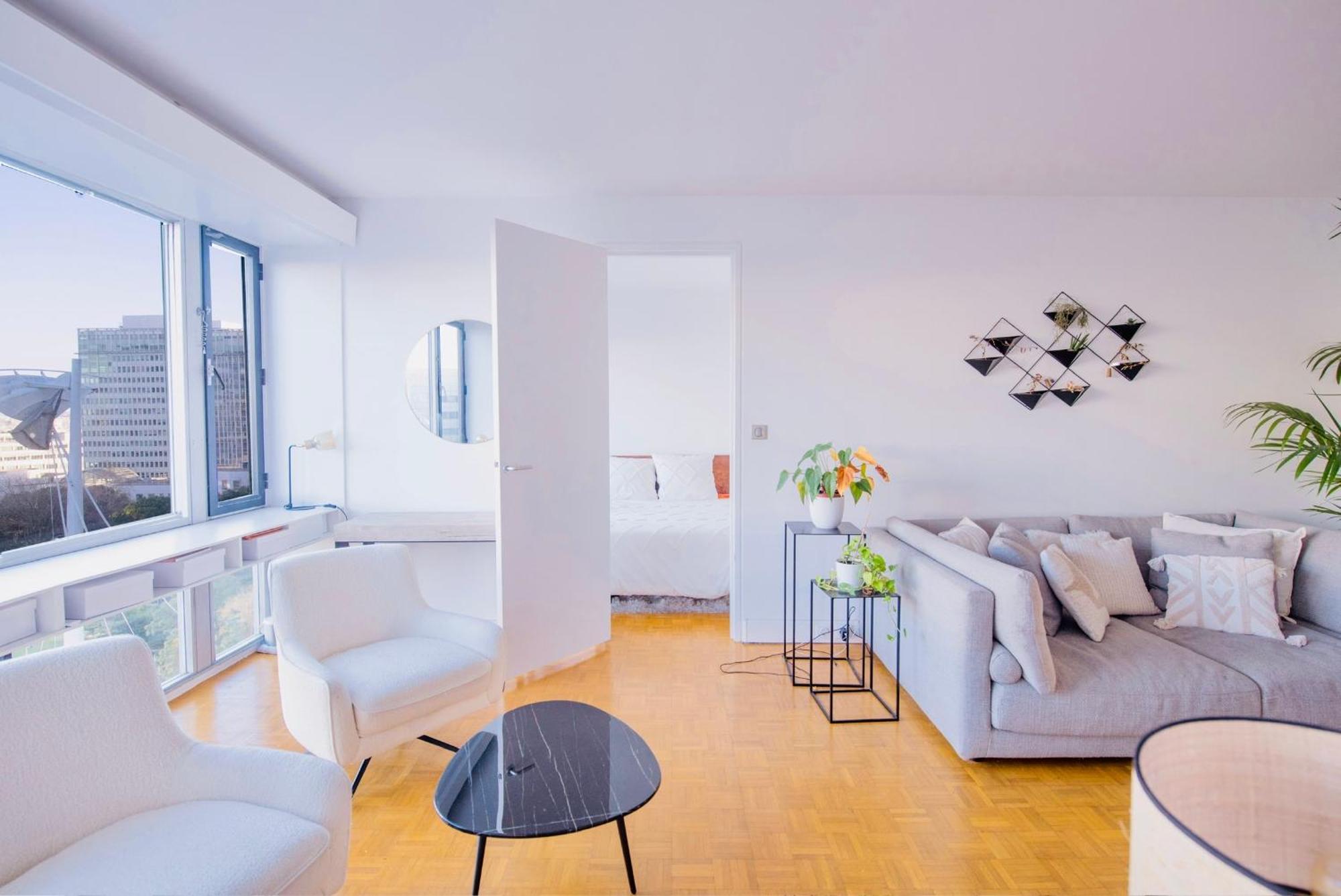 2 Private Bedrooms, Montparnasse Station Alloggio in famiglia *