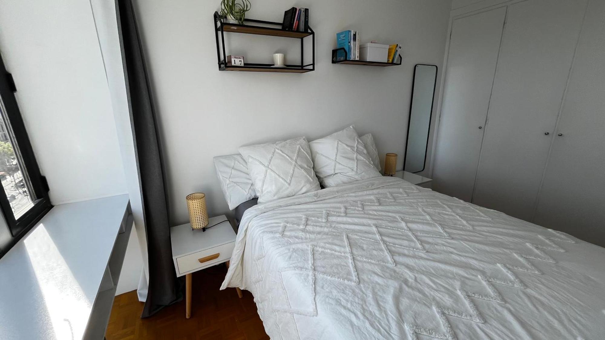 2 Private Bedrooms, Montparnasse Station Parigi