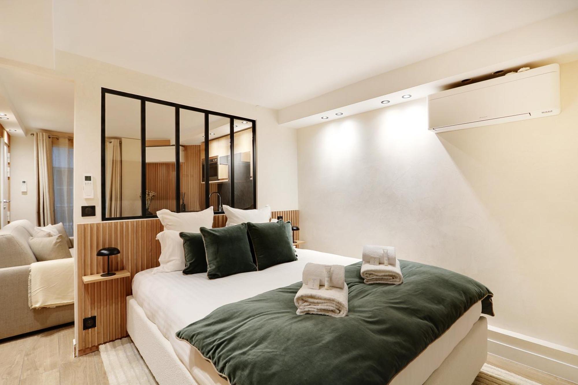 Pick A Flat's In Odeon - Rue Saint Andre Des Arts