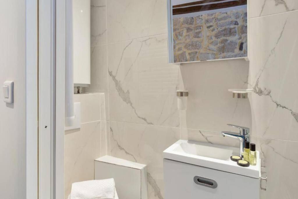 Cozy Boutique In The Heart Of Appartamento *