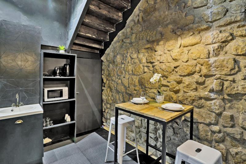 332 Grey - Superb In Appartamento
