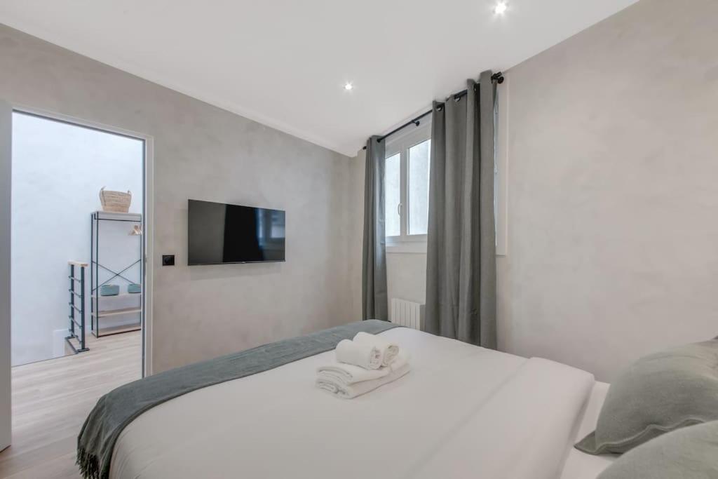 Casa vacanze Luxueuse Maisonnette Au Coeur De Batignolles 17eme *