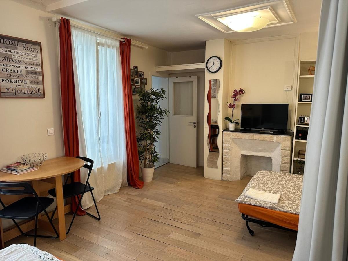 Apartment Heart Of Paris, Quiet, Perfect To Enjoy The *