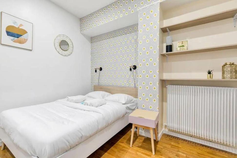 Familial Proche Saint-lazare - 6p * Parigi