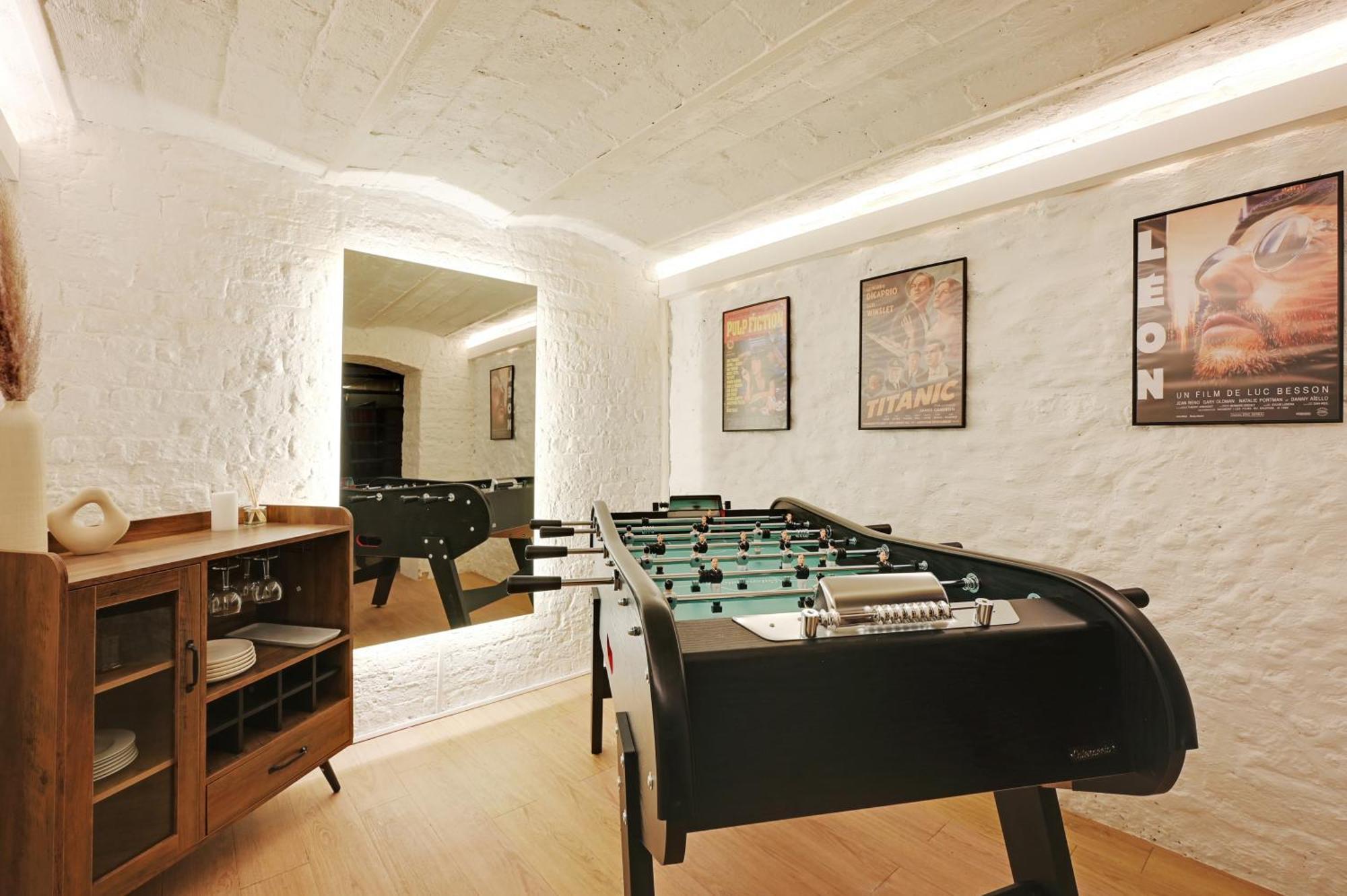 Charming Flat, Quartier Latin With A Private Cinema Paris