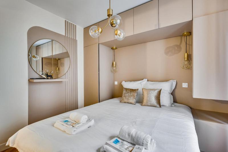 222 Allenby - Superbe A * Parigi