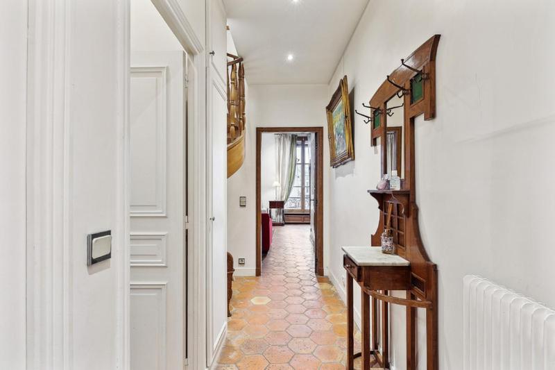 271 Temple - Superb In Paris. * Parigi