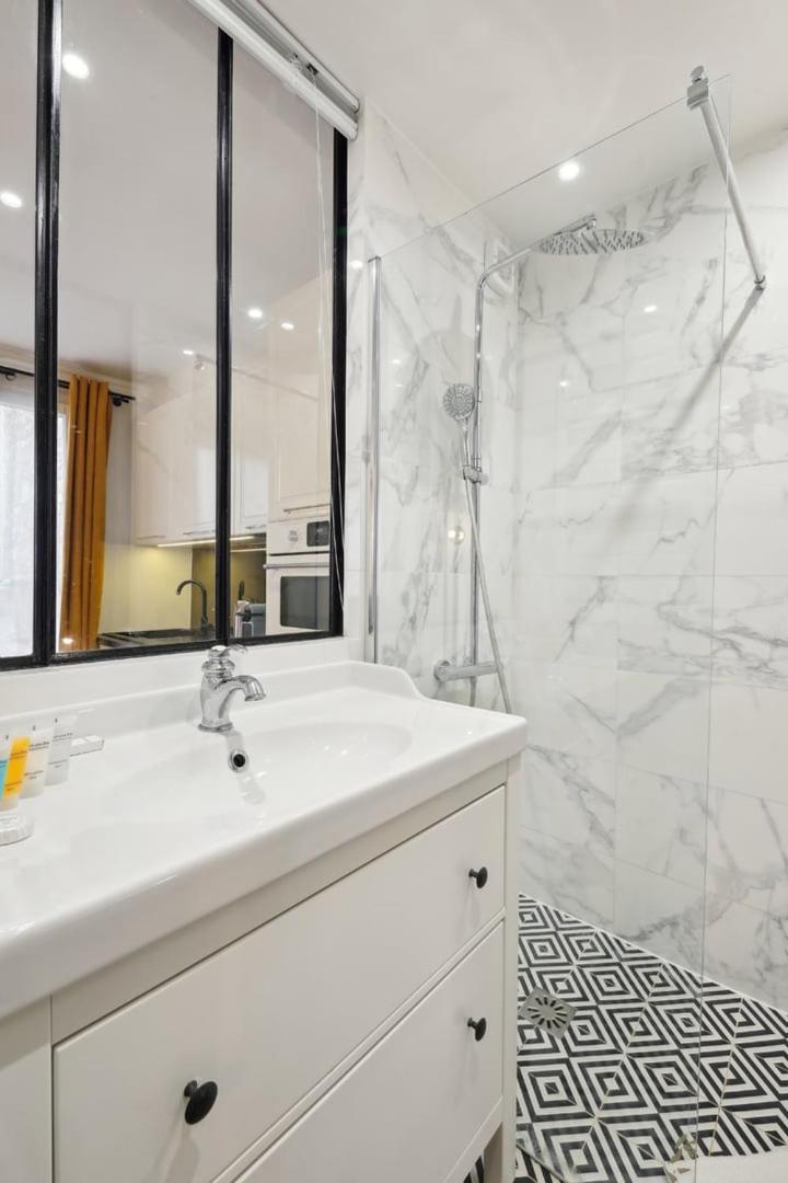 263 Bario - Superb In