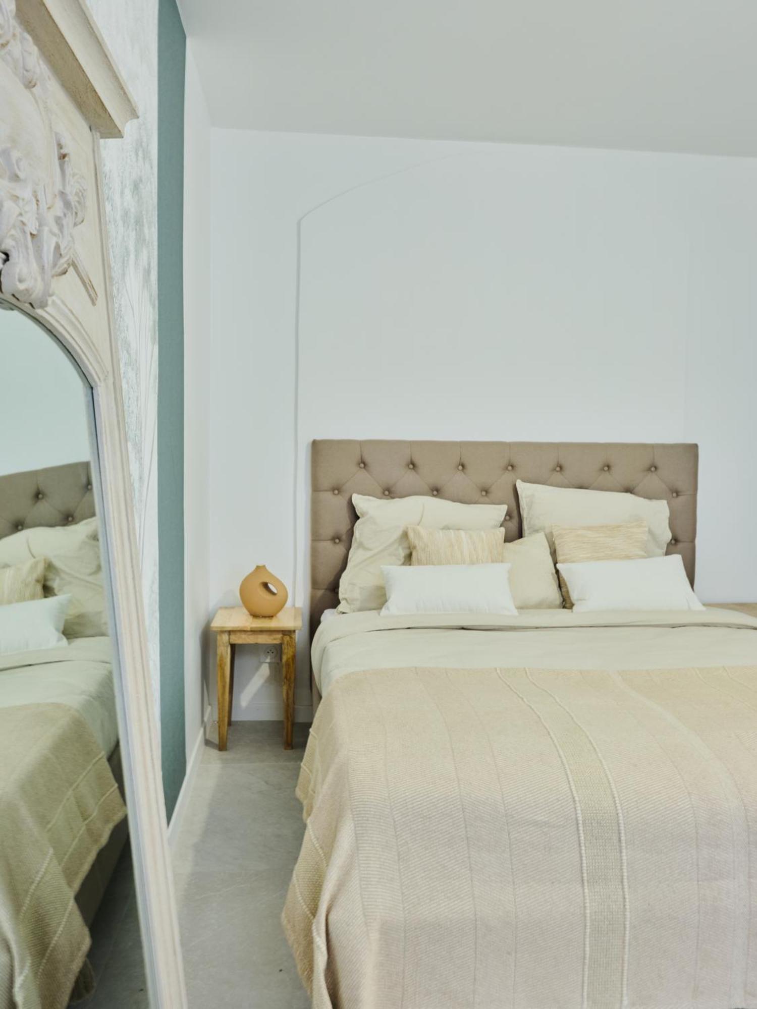 Appartamento Bel Au Charme Parisien, Pour 6 Personnes *