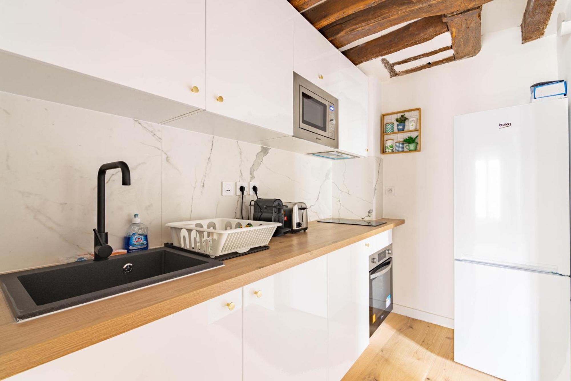Appartamento Quartier Fontaine Chatelet Les Halles Free Netflix Parigi