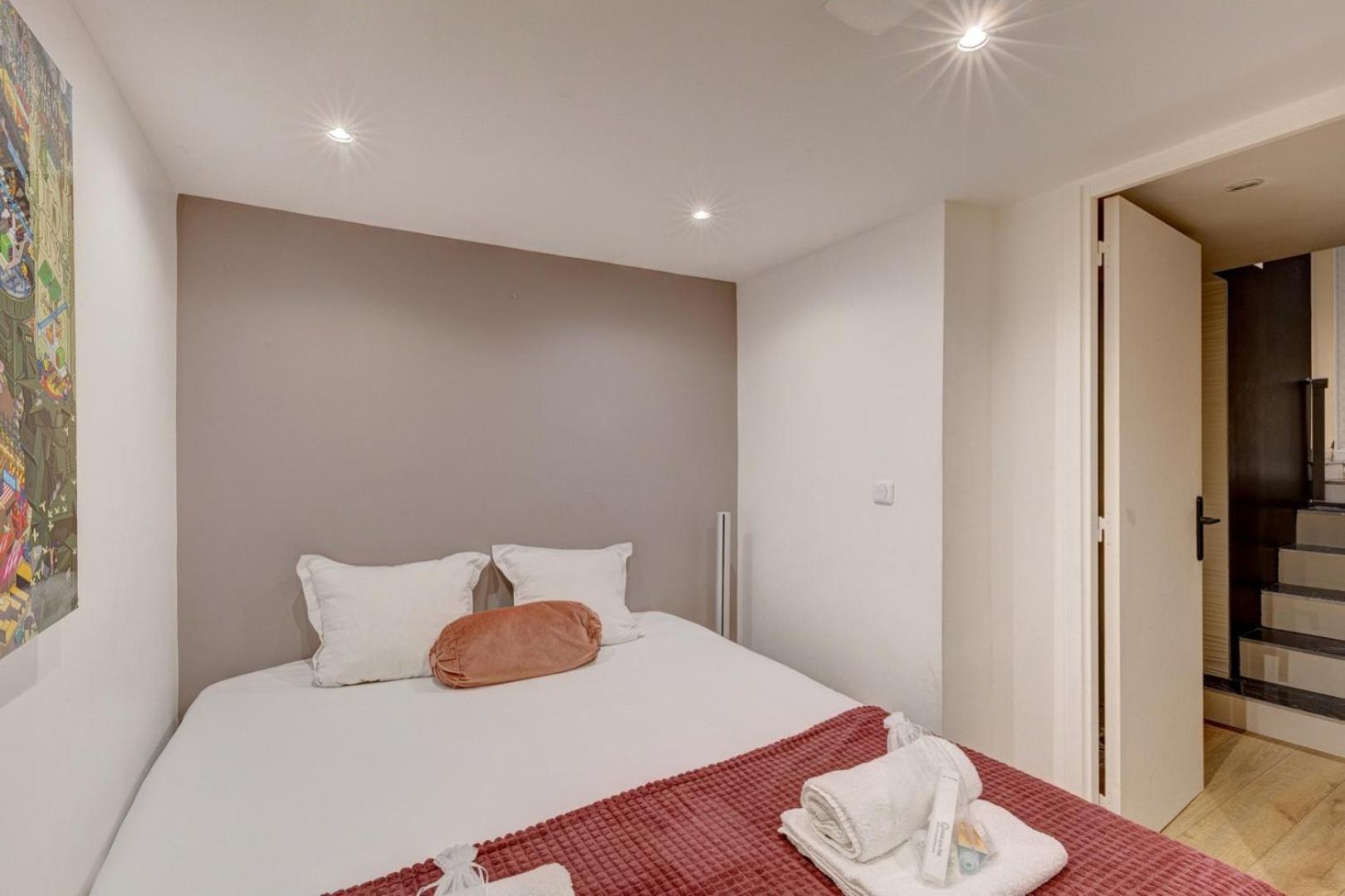 224 Samaritain - Superb In * Parigi