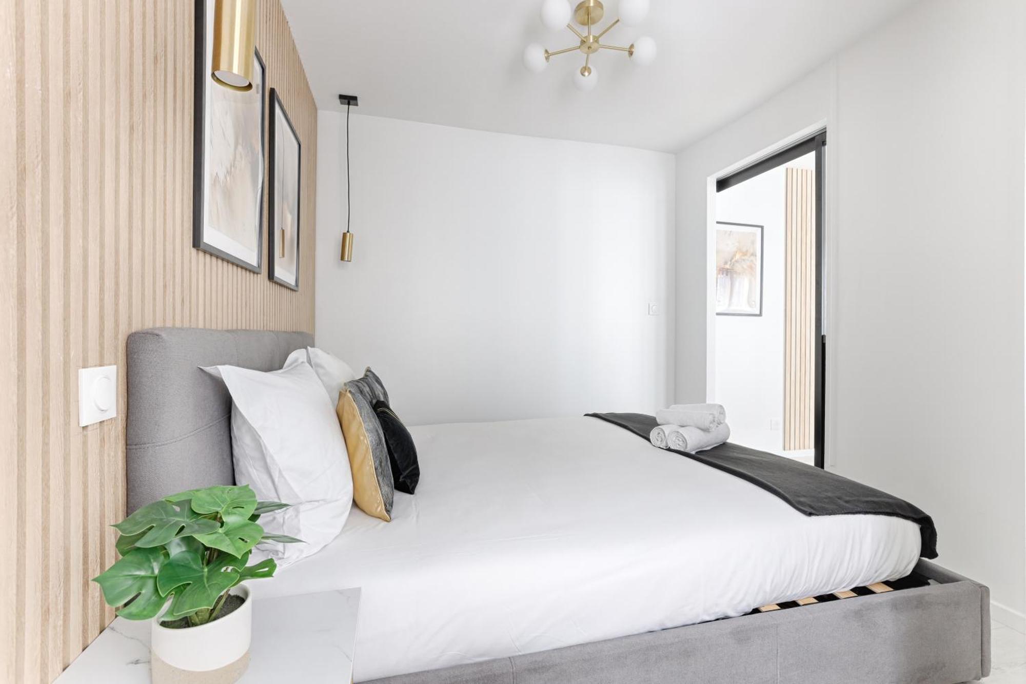 Saint Antoine Marais Charming 1br *