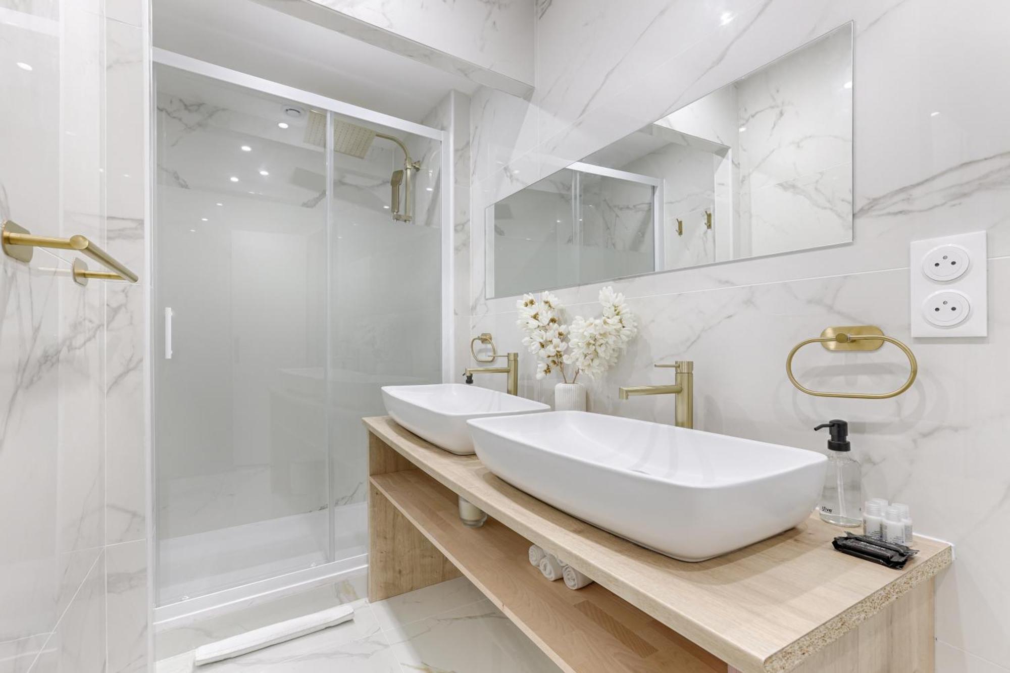 Saint Antoine Marais Charming 1br *