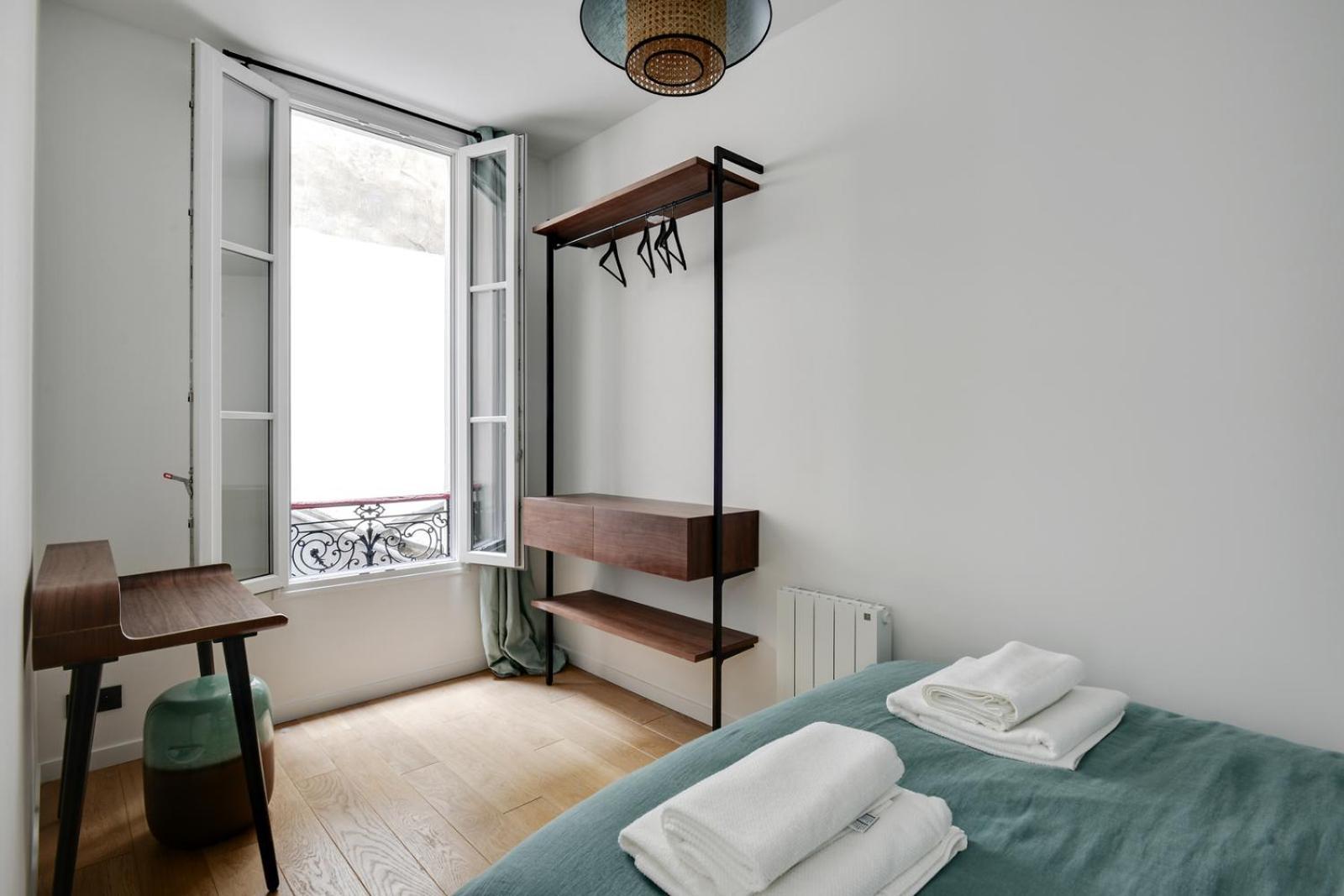 124 Beata - Superbe A Parigi