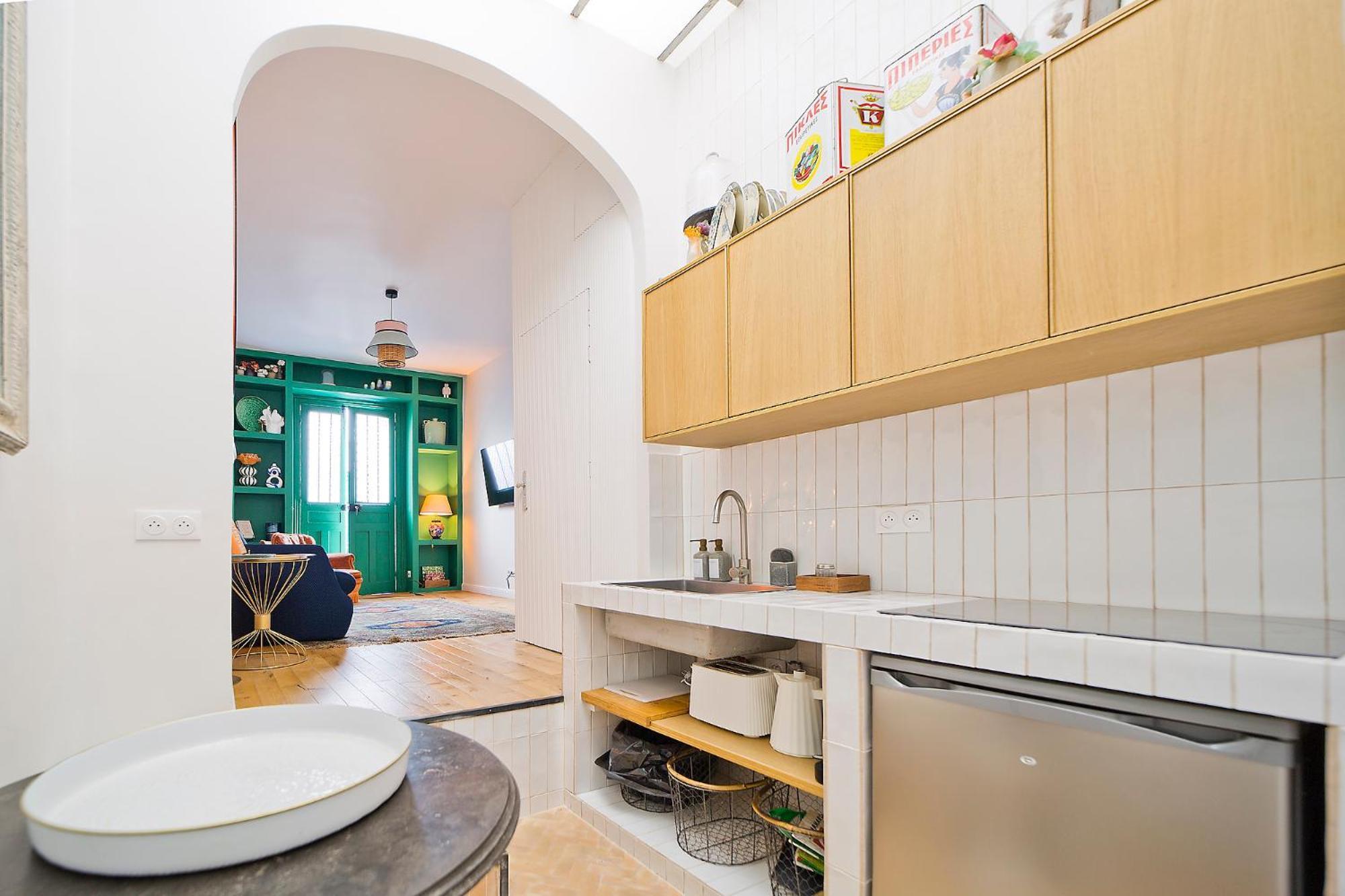 2 Pieces A Bastille Apartment