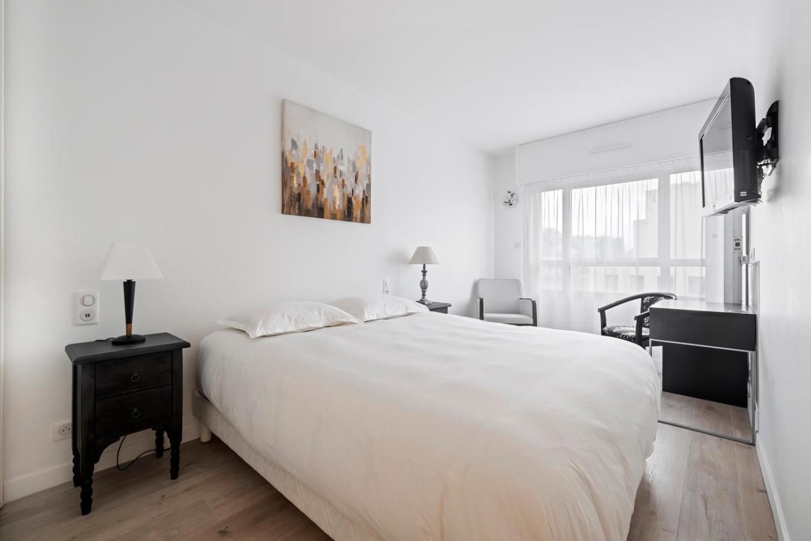 Veeve - Abstract Allure * Parigi