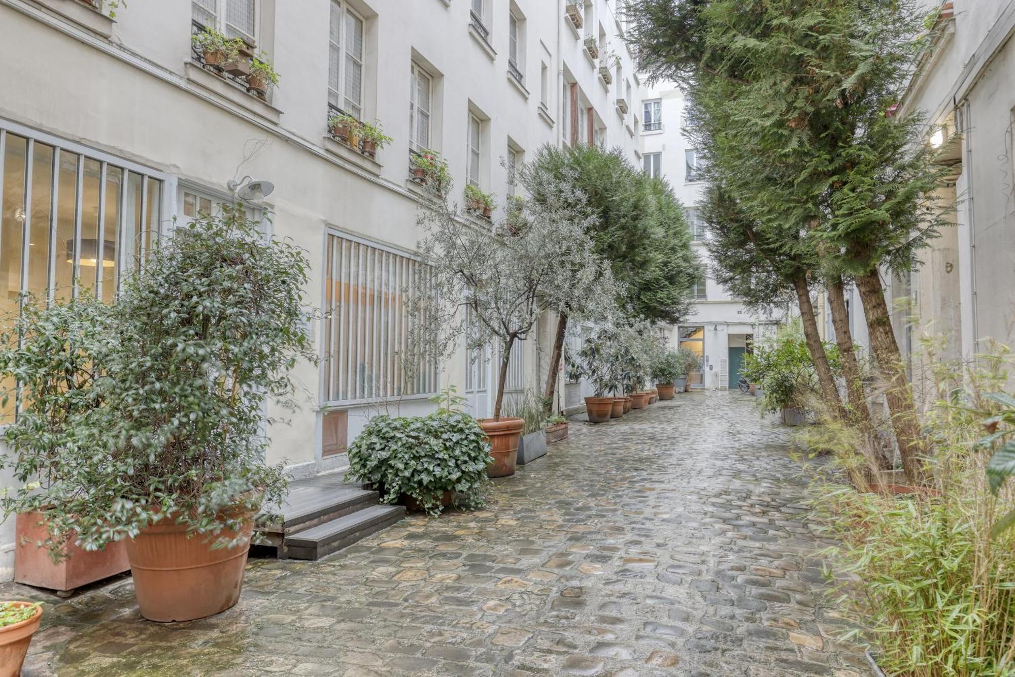 Spacious & Colorful Flat Near Bastille - 12 Parigi