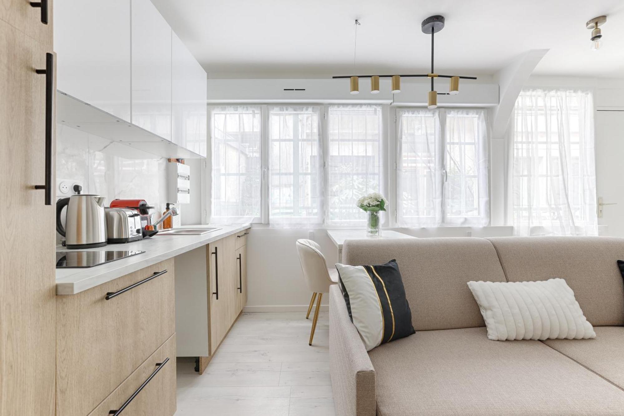 Saint Antoine Marais Charming 1br *