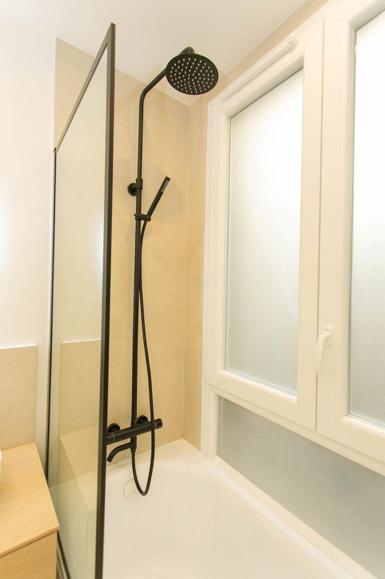 Apartment Cozy 2br Near Champs-elysees *