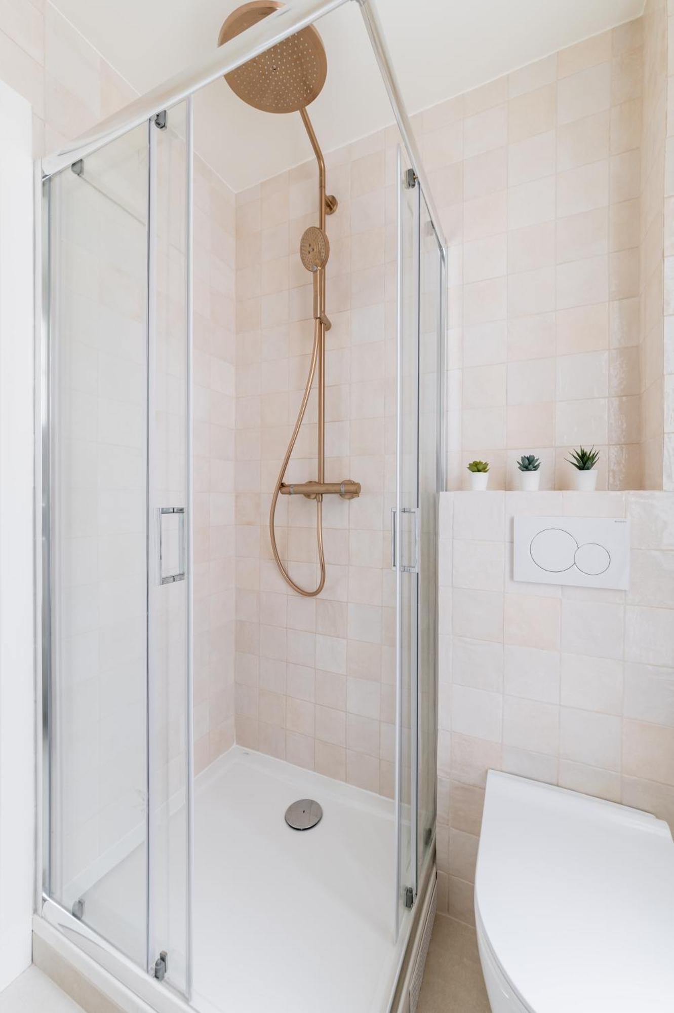 Brand New Luxury Flat In Parc Monceau - Batignolles * Parigi