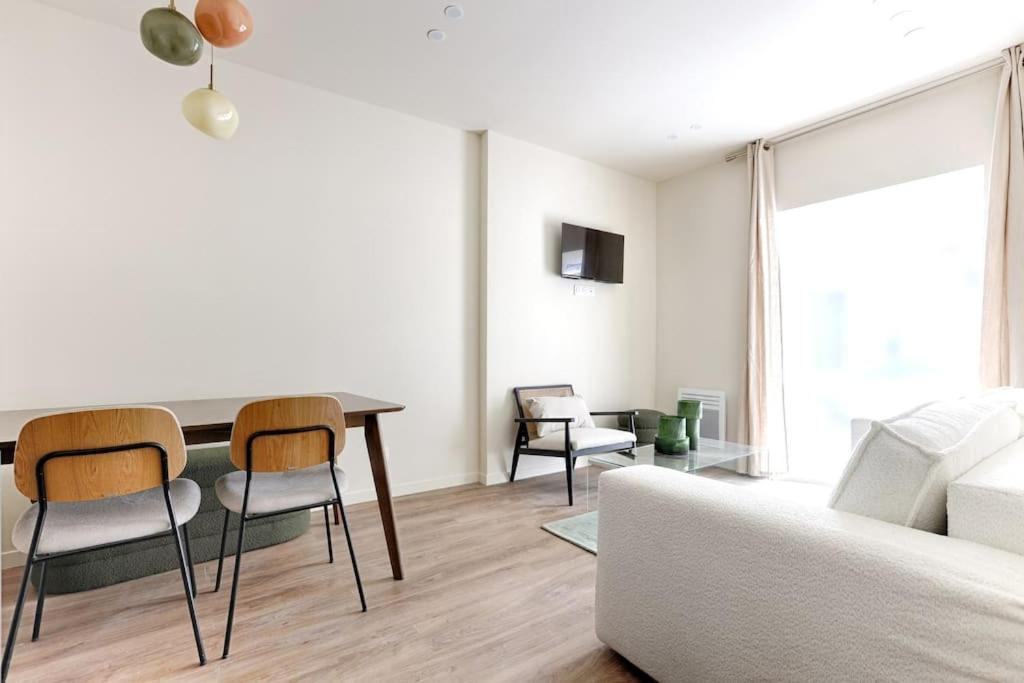 Alesia/remy Dumoncel : Charming 1br-4p *