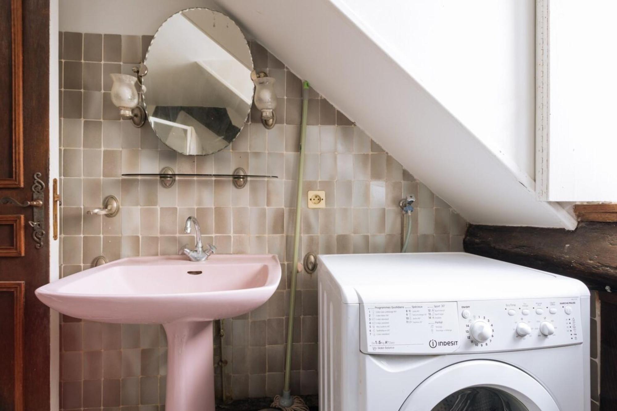 Vivid & Stylish 1bd Les Halles Paris! Parigi