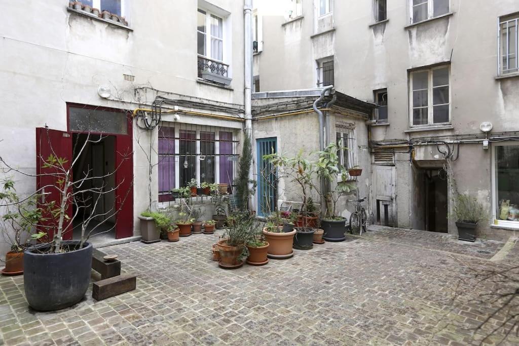 T1 Calme Cosy Proche Montmartre Appartamento *