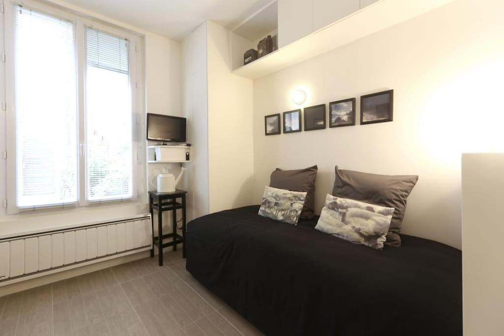 T1 Calme Cosy Proche Montmartre Parigi