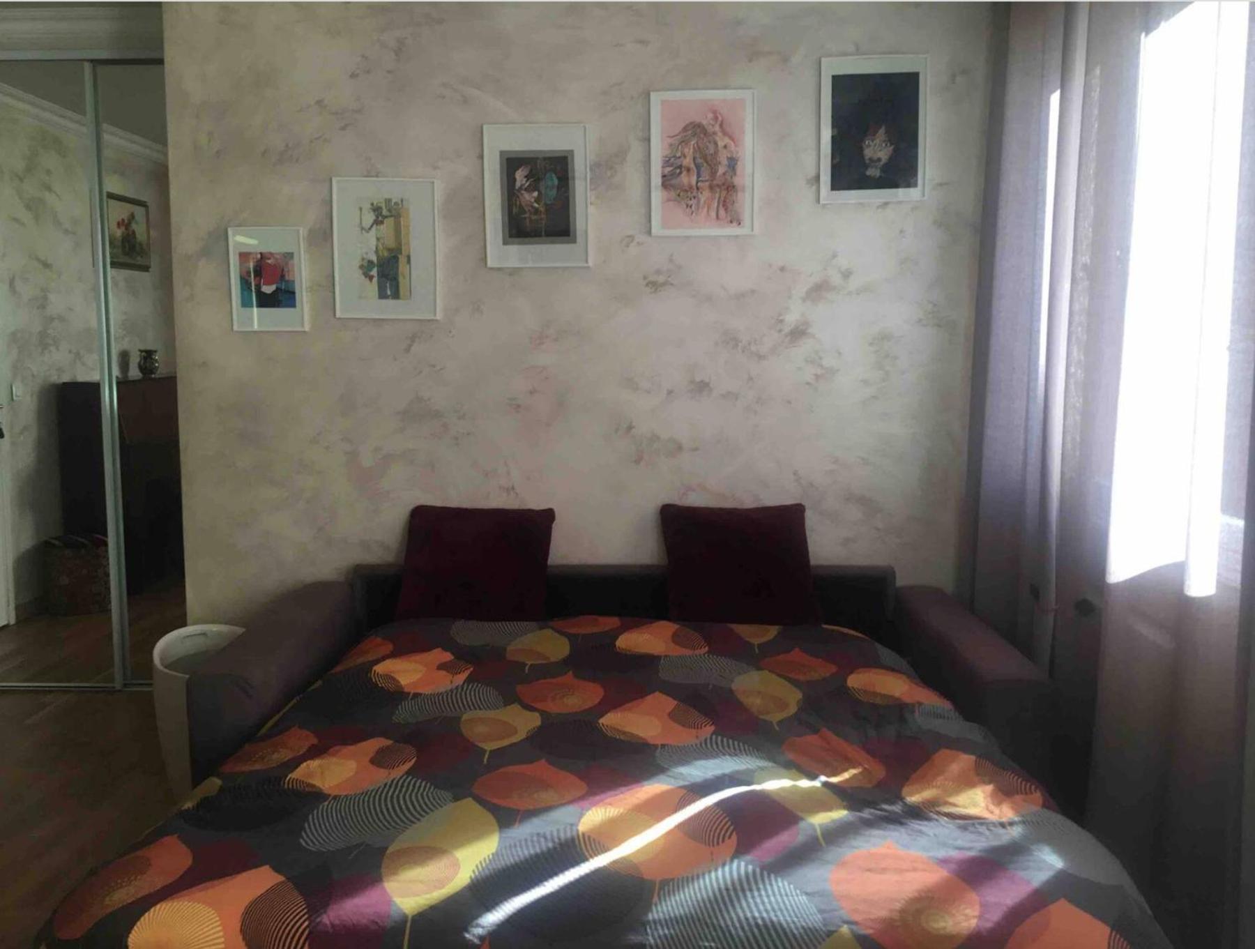 Appartamento 2 Pieces Lumineux Et Calme A Parigi