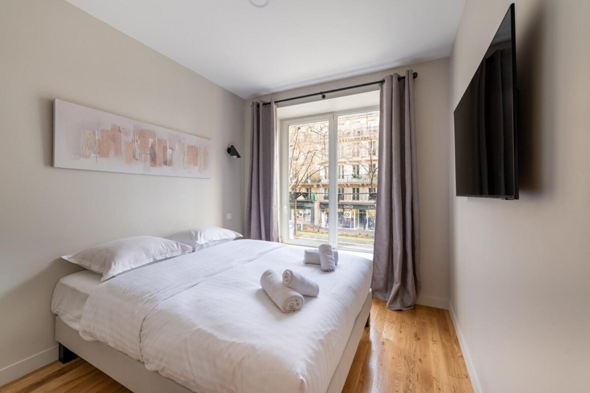 Appartamento Beautiful & Modern 1bd Flat Near Montmartre Parigi