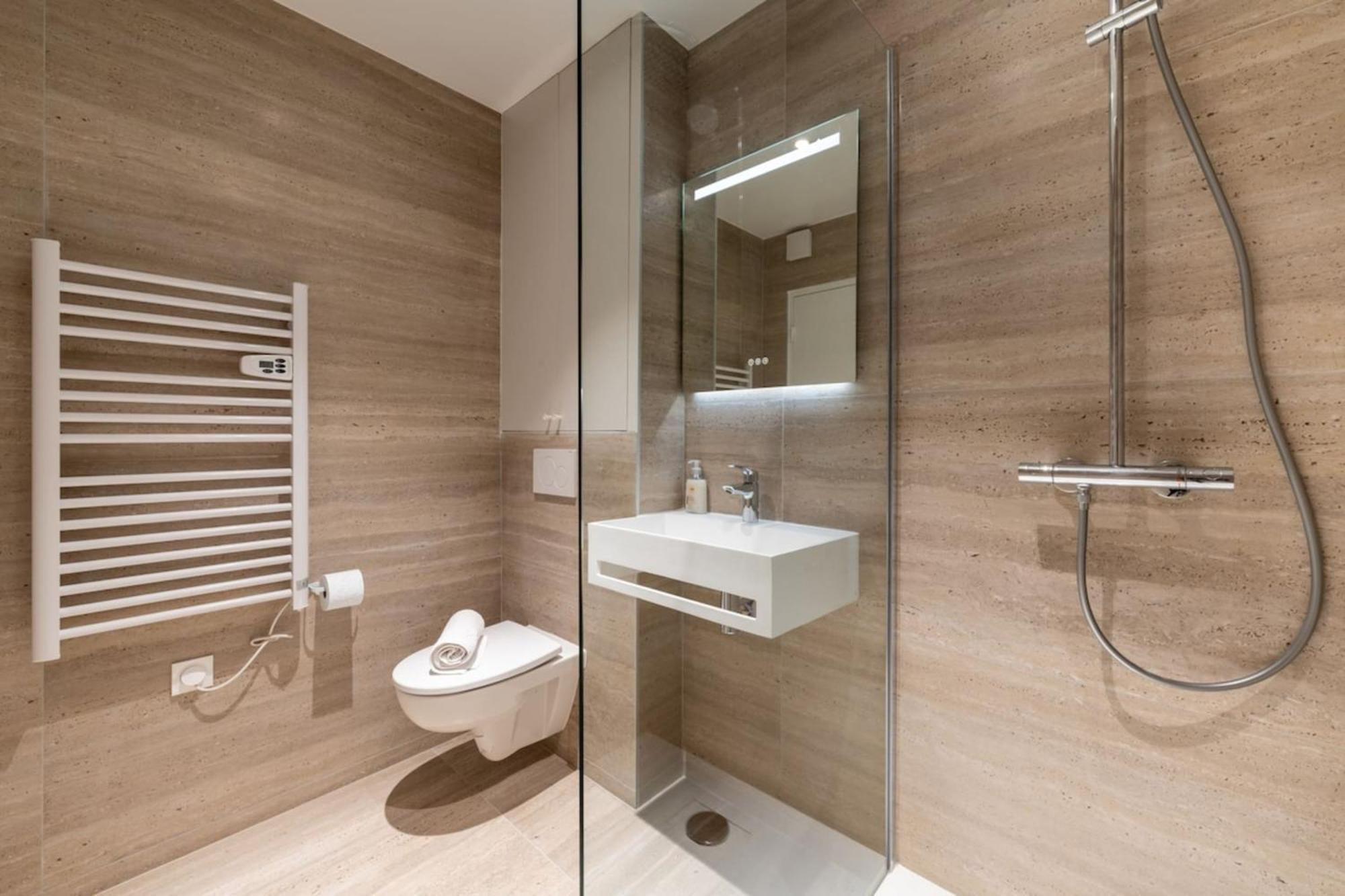 Beautiful & Modern 1bd Flat Near Montmartre Appartamento Parigi