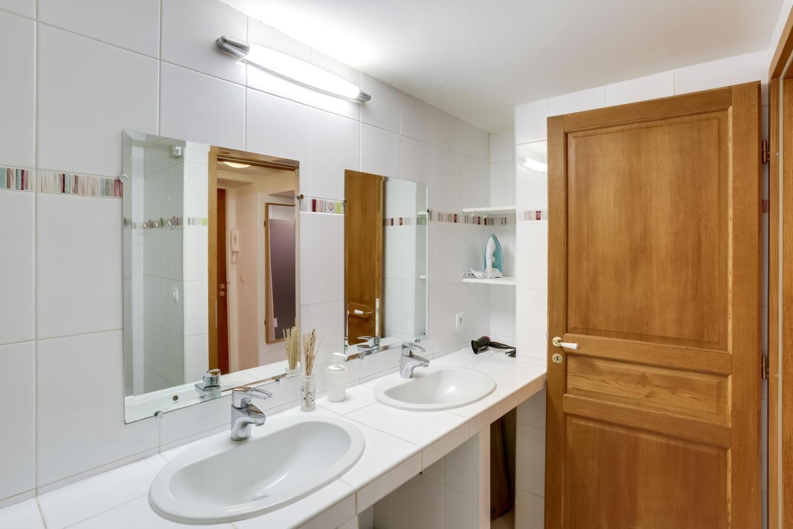 Apartment 130 Olivia - Superb In Paris. *
