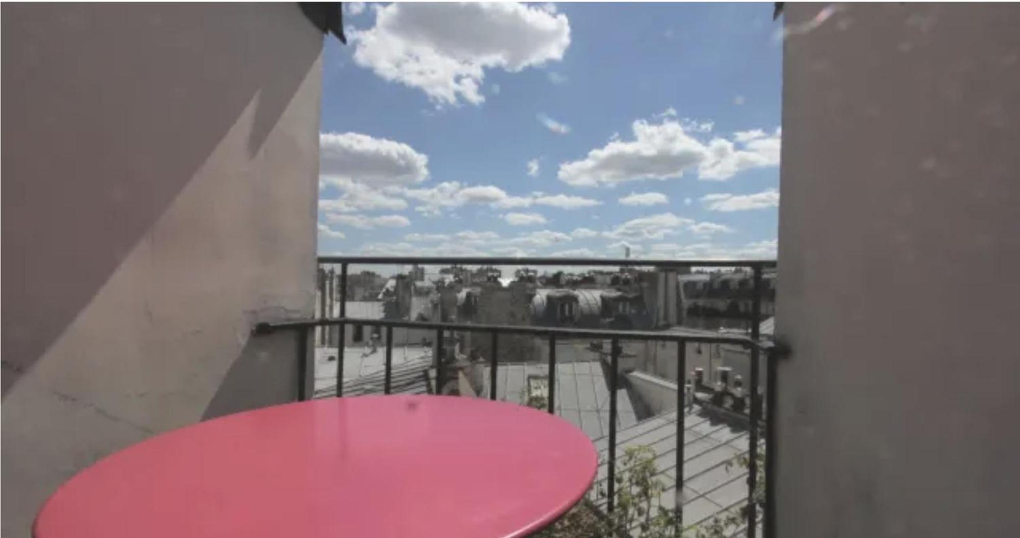 Sous Les Toits De Shared Place Homestay *