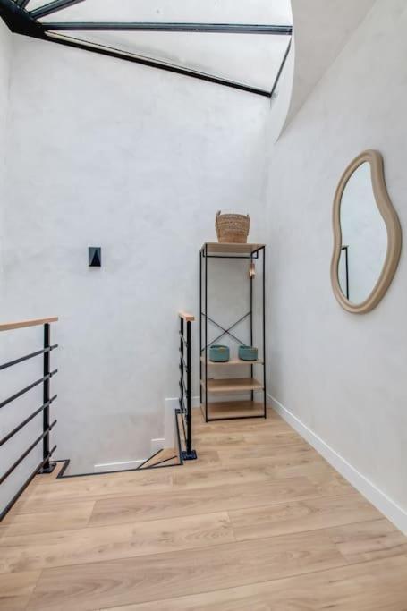 Luxueuse Maisonnette Au Coeur De Batignolles 17eme Parigi