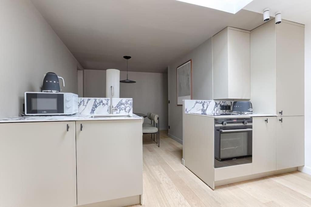 Mykeypers - Luxury Design Flat 2br/6p - Rue De Charonne ! Paris