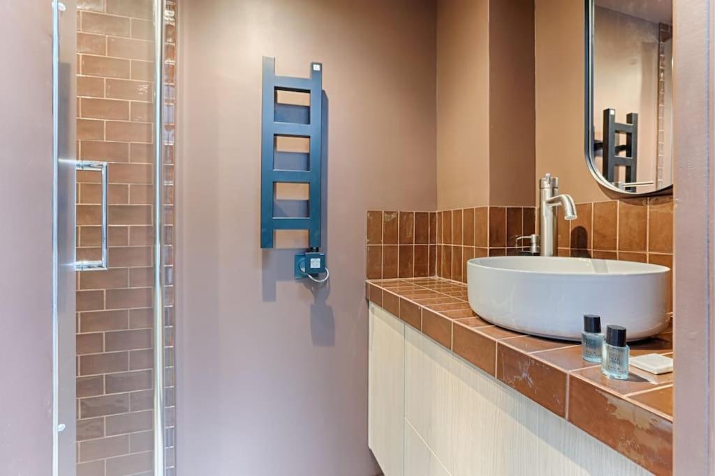 Mykeypers - Luxury Design Flat 2br/6p - Rue De Charonne ! Paris