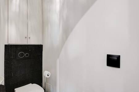 Chic Au Coeur De Montorgueil 2bdr * Parigi