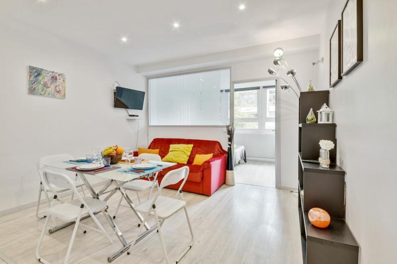 Apartment 233 Concept