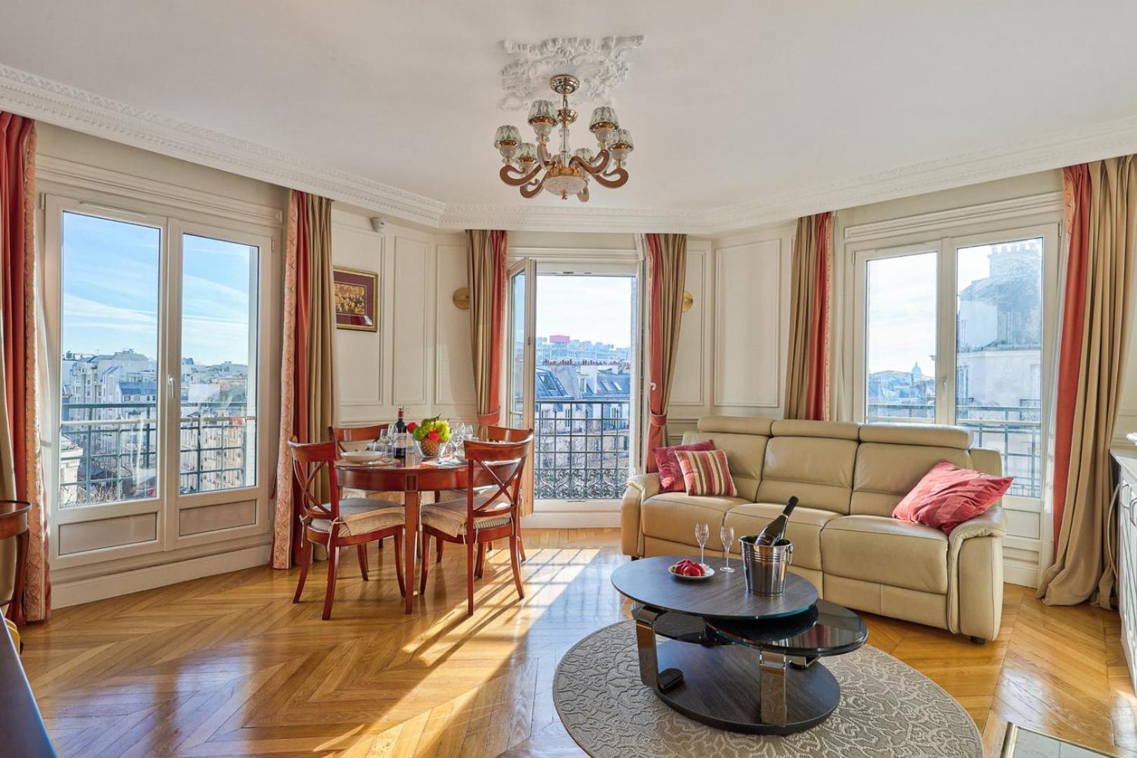 658 Estelle - Luxury