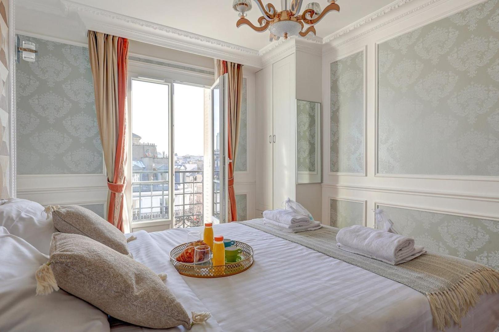 658 Estelle - Luxury