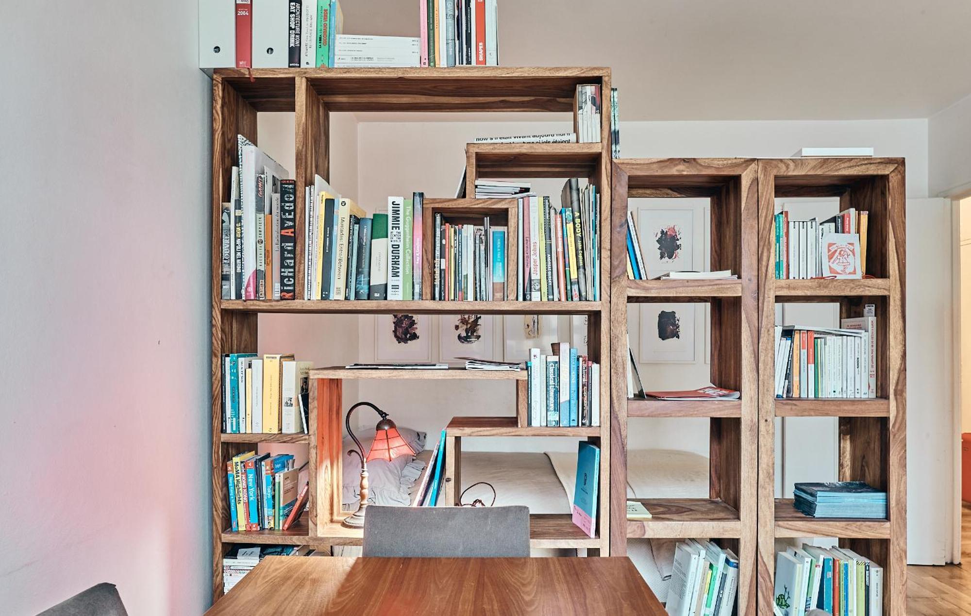 Cozy Small Artist Studio *