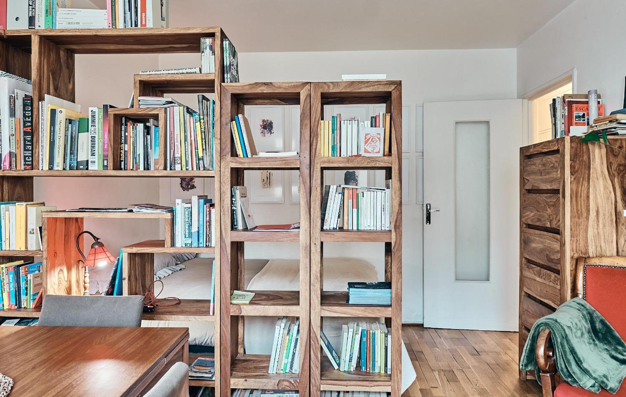 Cozy Small Artist Studio *