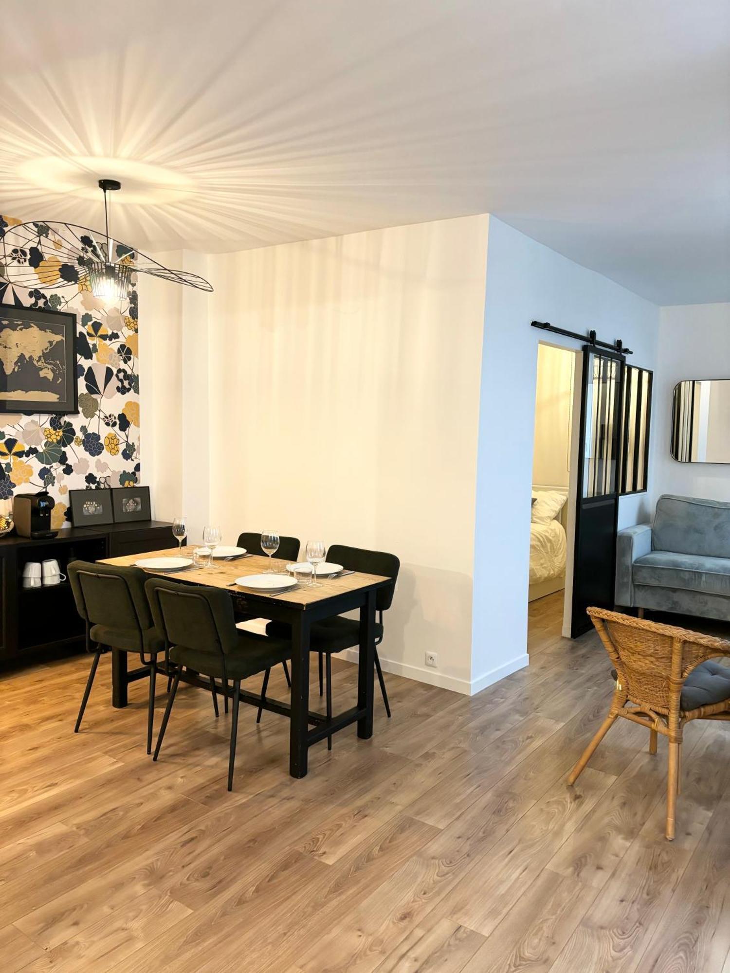 Petit Coin De Paradis Proche Gare De L'est Apartment *