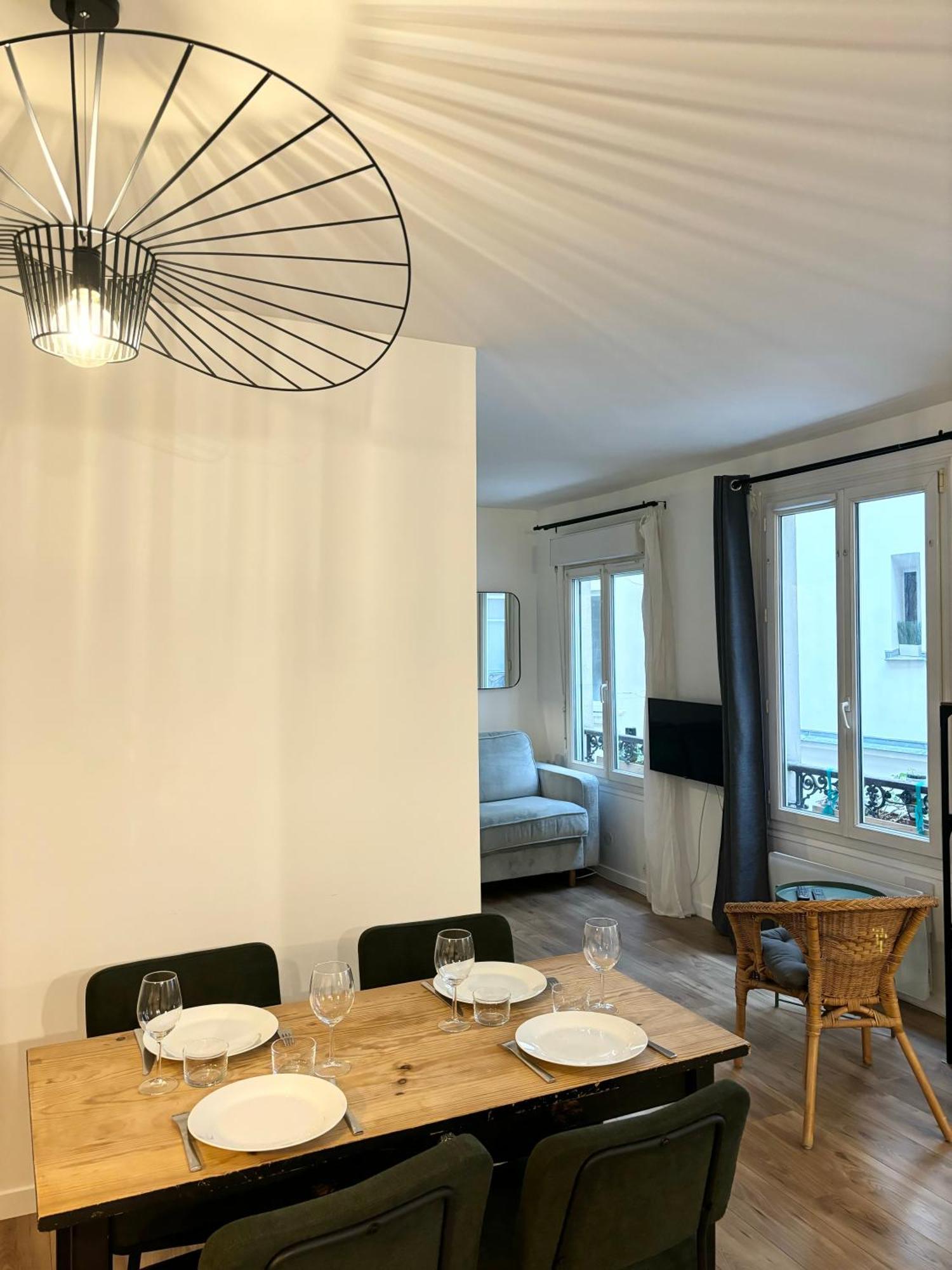 Apartment Petit Coin De Paradis Proche Gare De L'est *