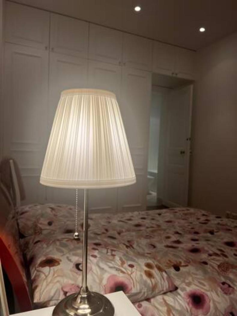 Homestay Eiffel Edge Escape 30 M From Eiffel Tower