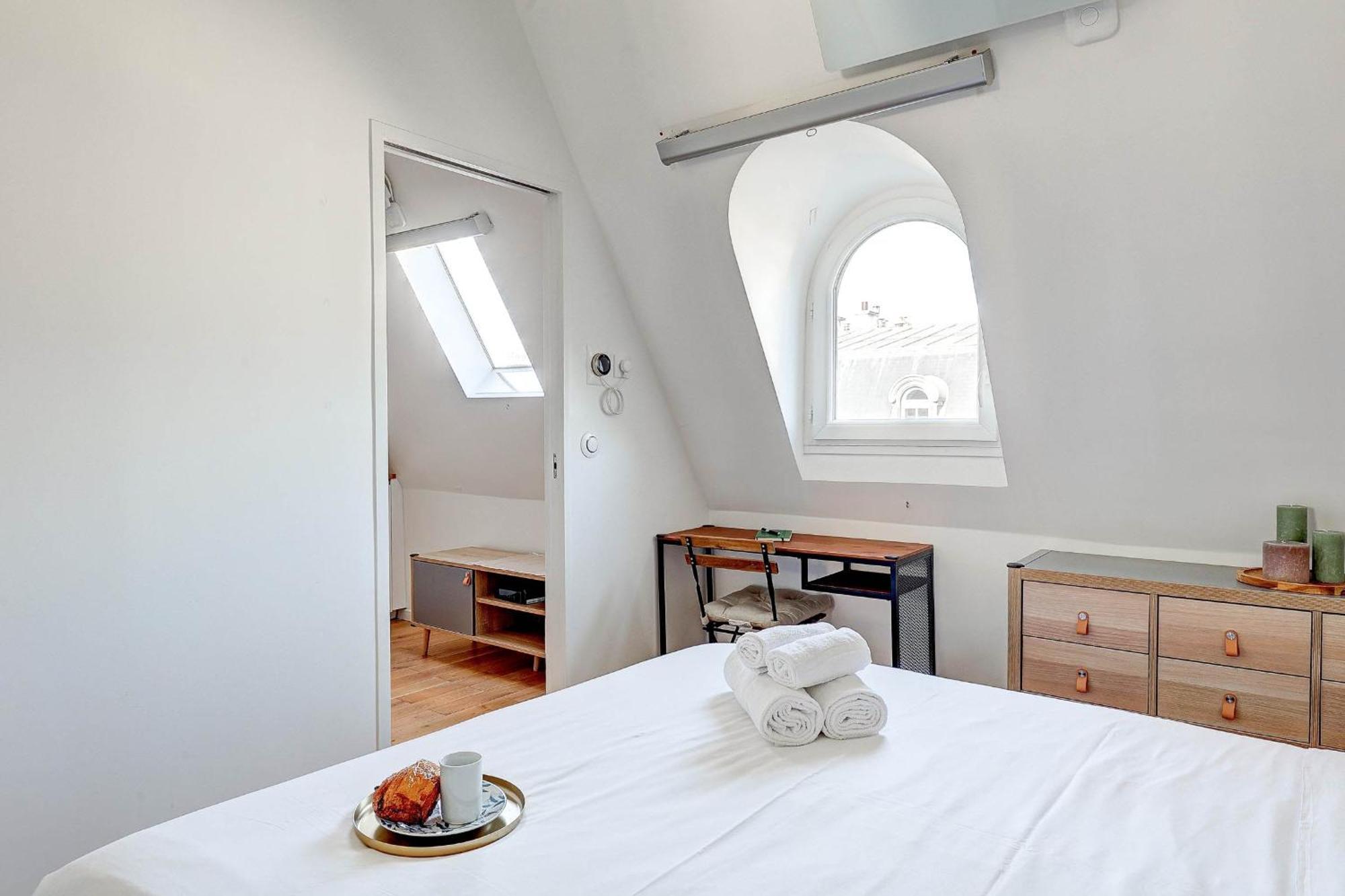 1br Champs-elysees - Cityapartmentstay Apartment *