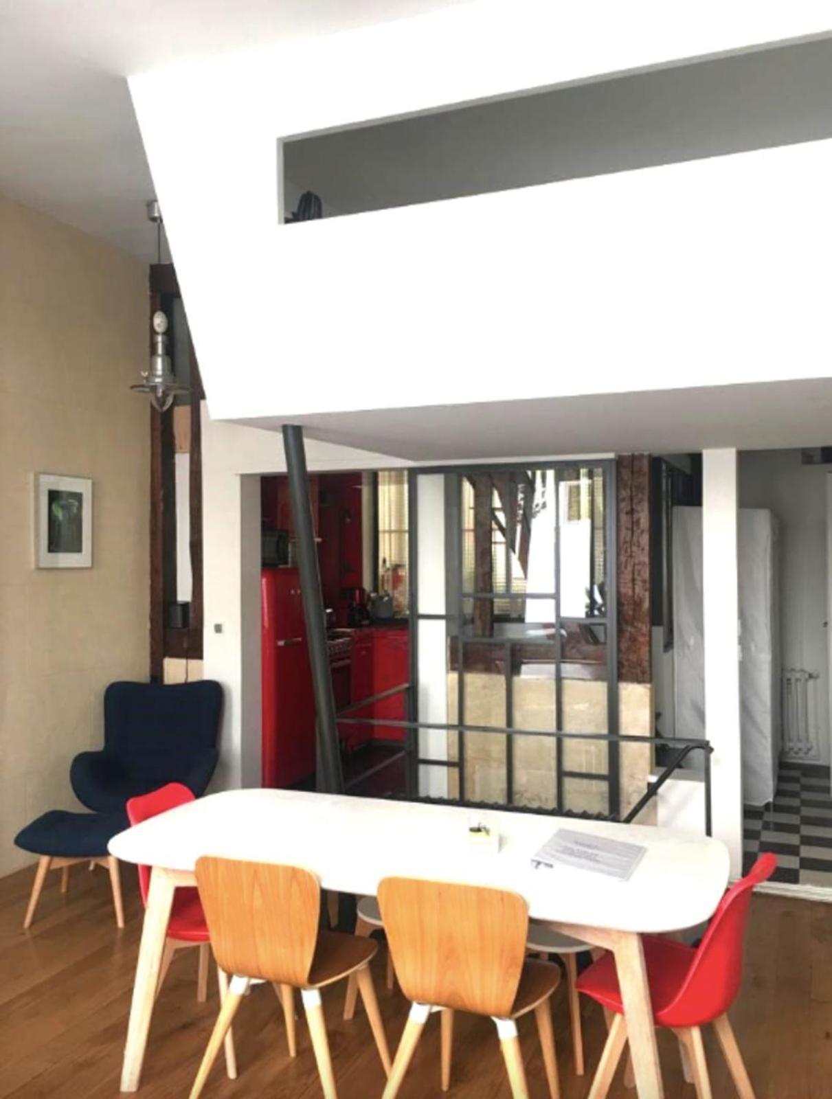 70m2 Loft In The 10th Arrondissement Appartamento