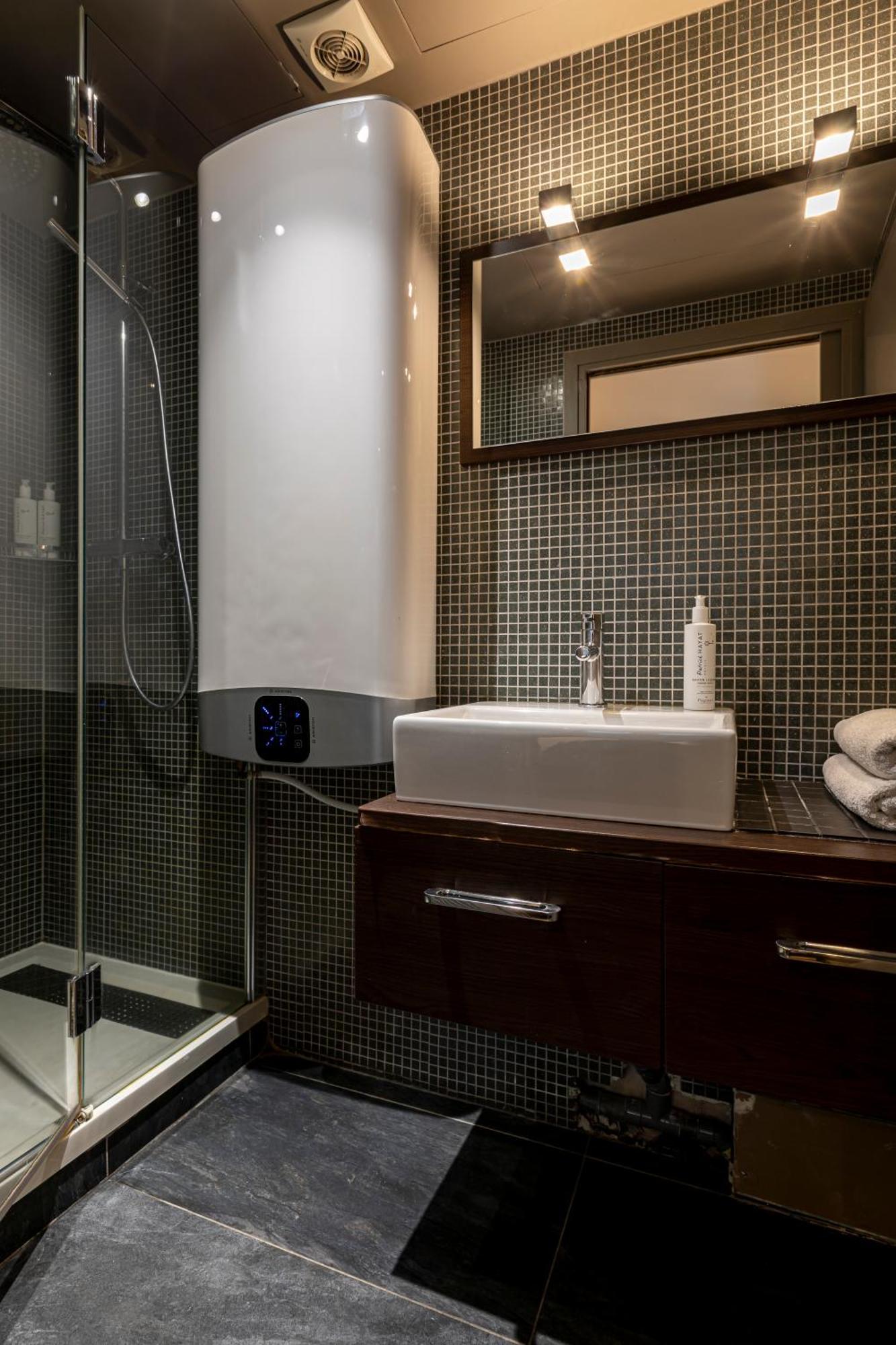 Cardinet Apartment Paris